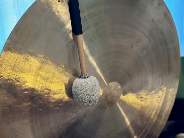 Inside the Sound of a Gong